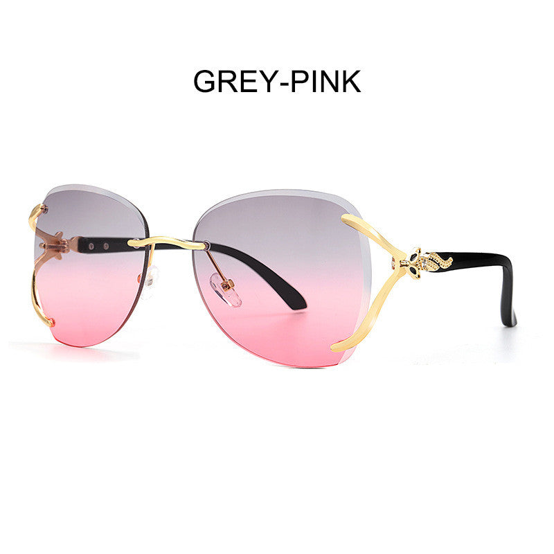 Metal diamond sunglasses