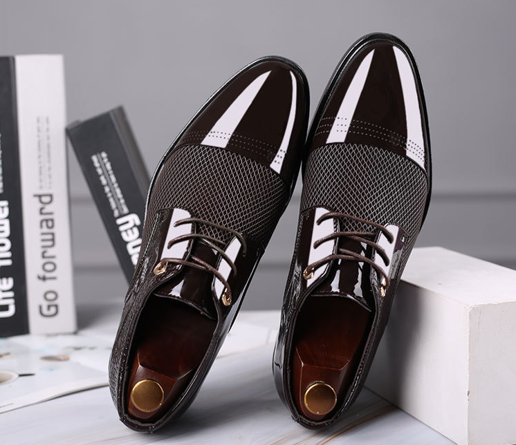 Men's leather shoes