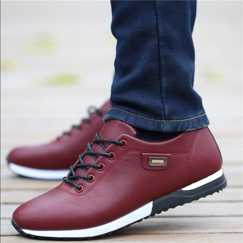 Men's casual leather shoes