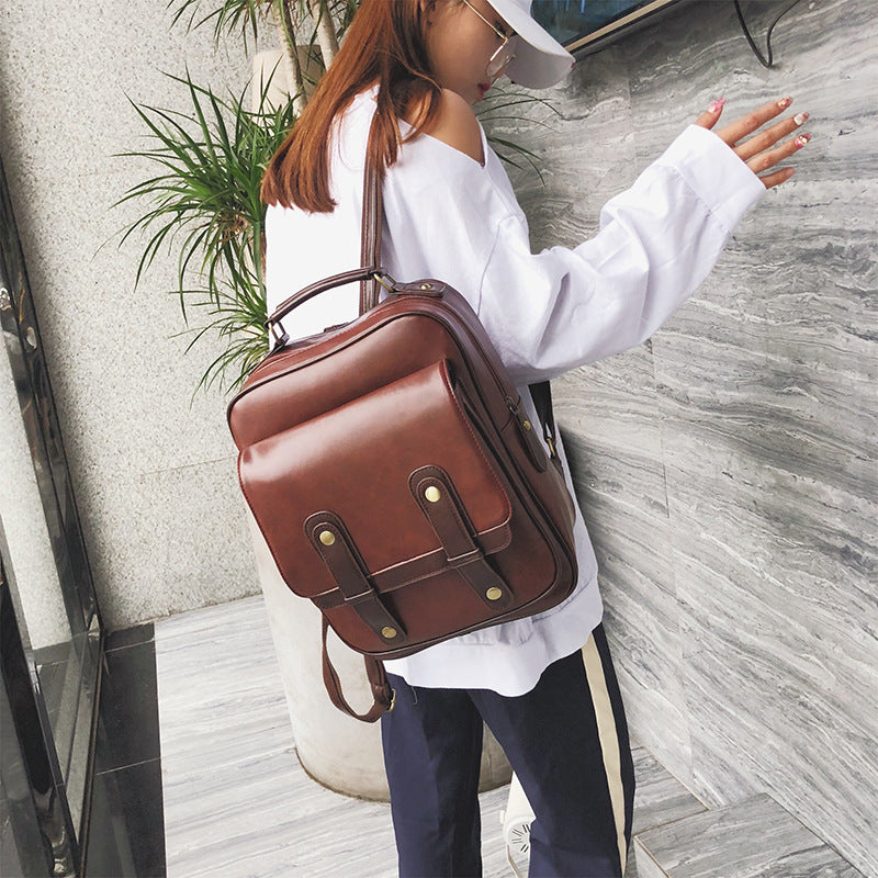 Simple retro casual backpack