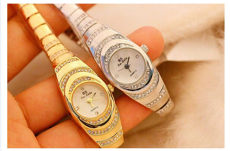 Ladies Gold Fashion Wristwatch