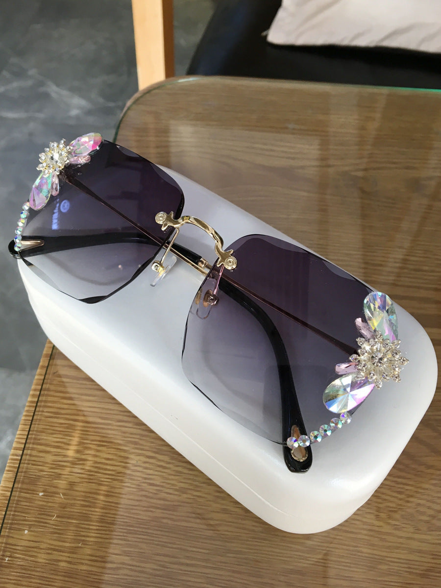 Frameless Trendy Rhinestone Sunglasses