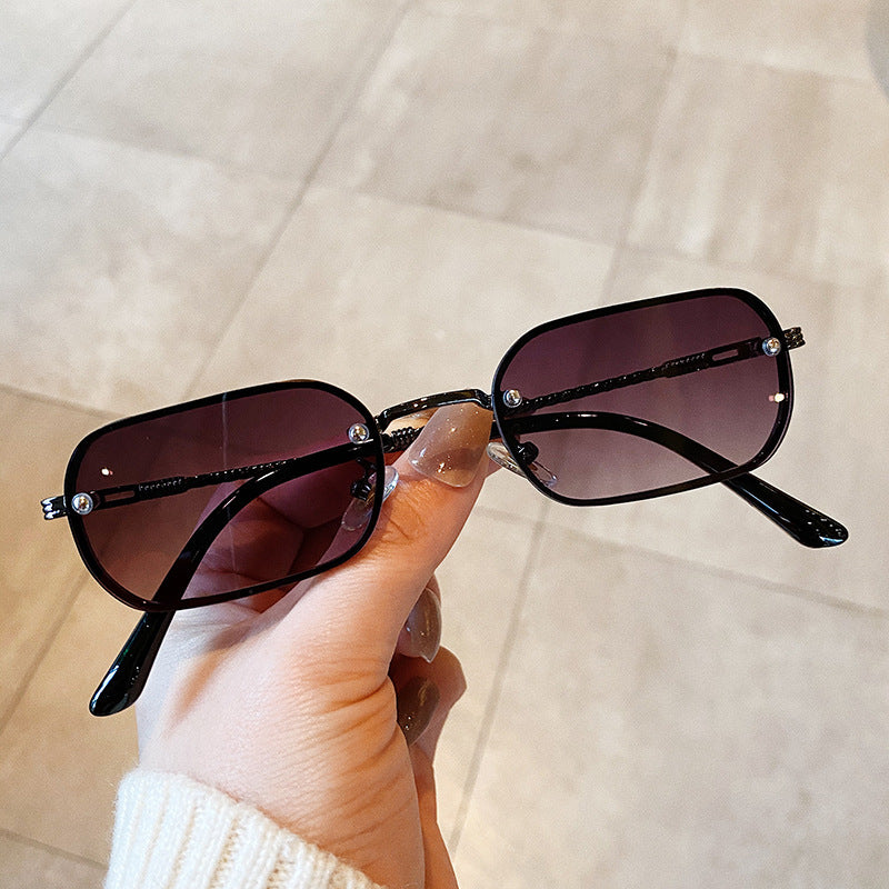 Trendy Small Frame Sunglasses