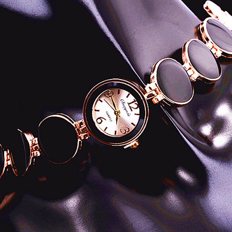 Women's Round Dial Bracelet Watch