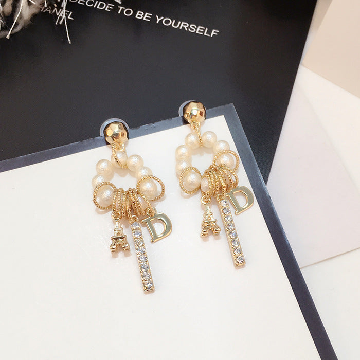 Women's Circular Pearl Earrings