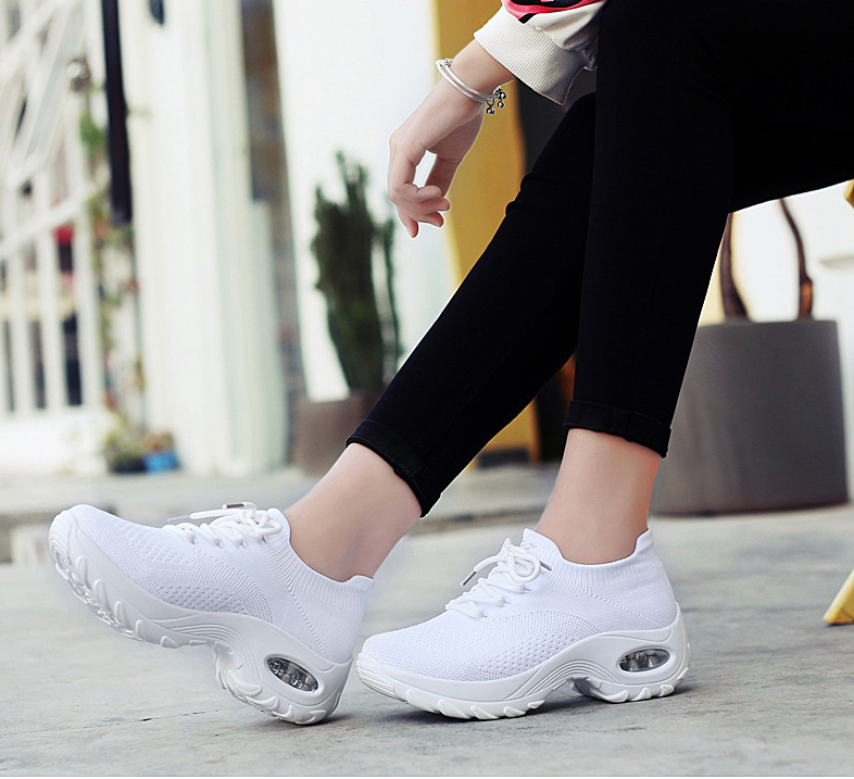 Comfortable Sneakers Sport Shoes