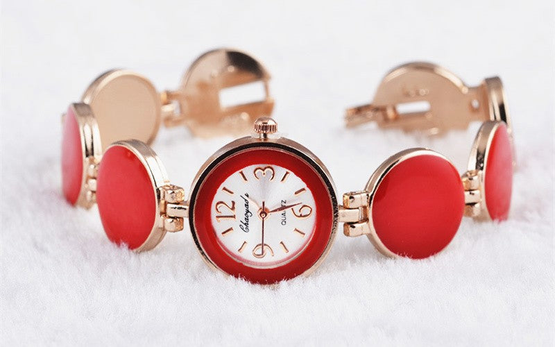 Women's Round Dial Bracelet Watch