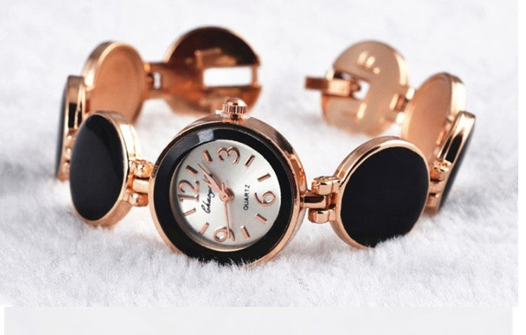 Women's Round Dial Bracelet Watch